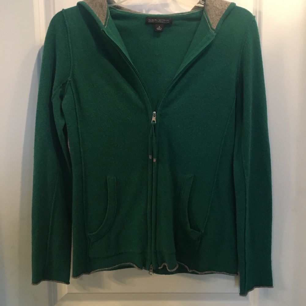 Banana Republic Cashmere blend zip-up with hood